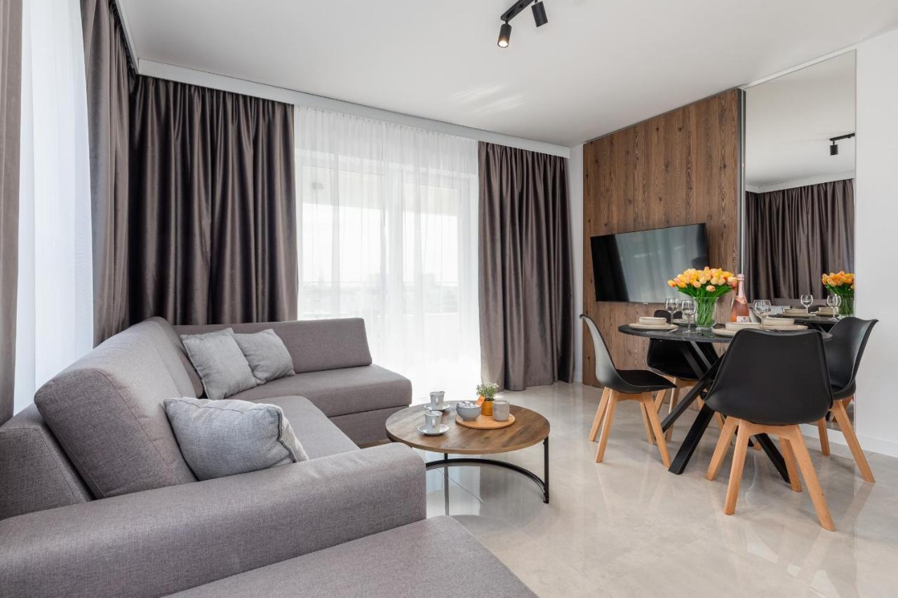 Sun Towers Lux Apartments By Renters Prestige Świnoujście Екстериор снимка