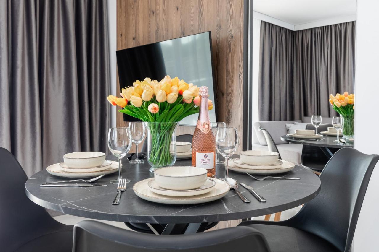 Sun Towers Lux Apartments By Renters Prestige Świnoujście Екстериор снимка