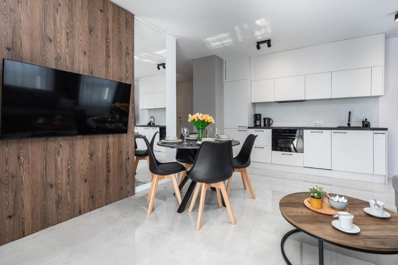 Sun Towers Lux Apartments By Renters Prestige Świnoujście Екстериор снимка